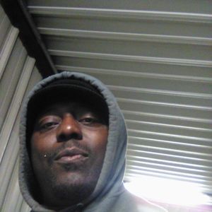 Meet your Posher, Levie